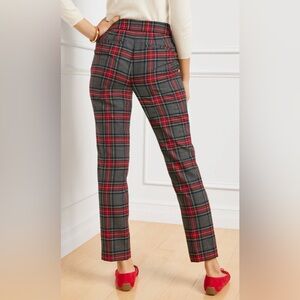 Talbots Tartan Plaid Ankle Pants Flat Front Wool Blend Lined Gray & Red Women's